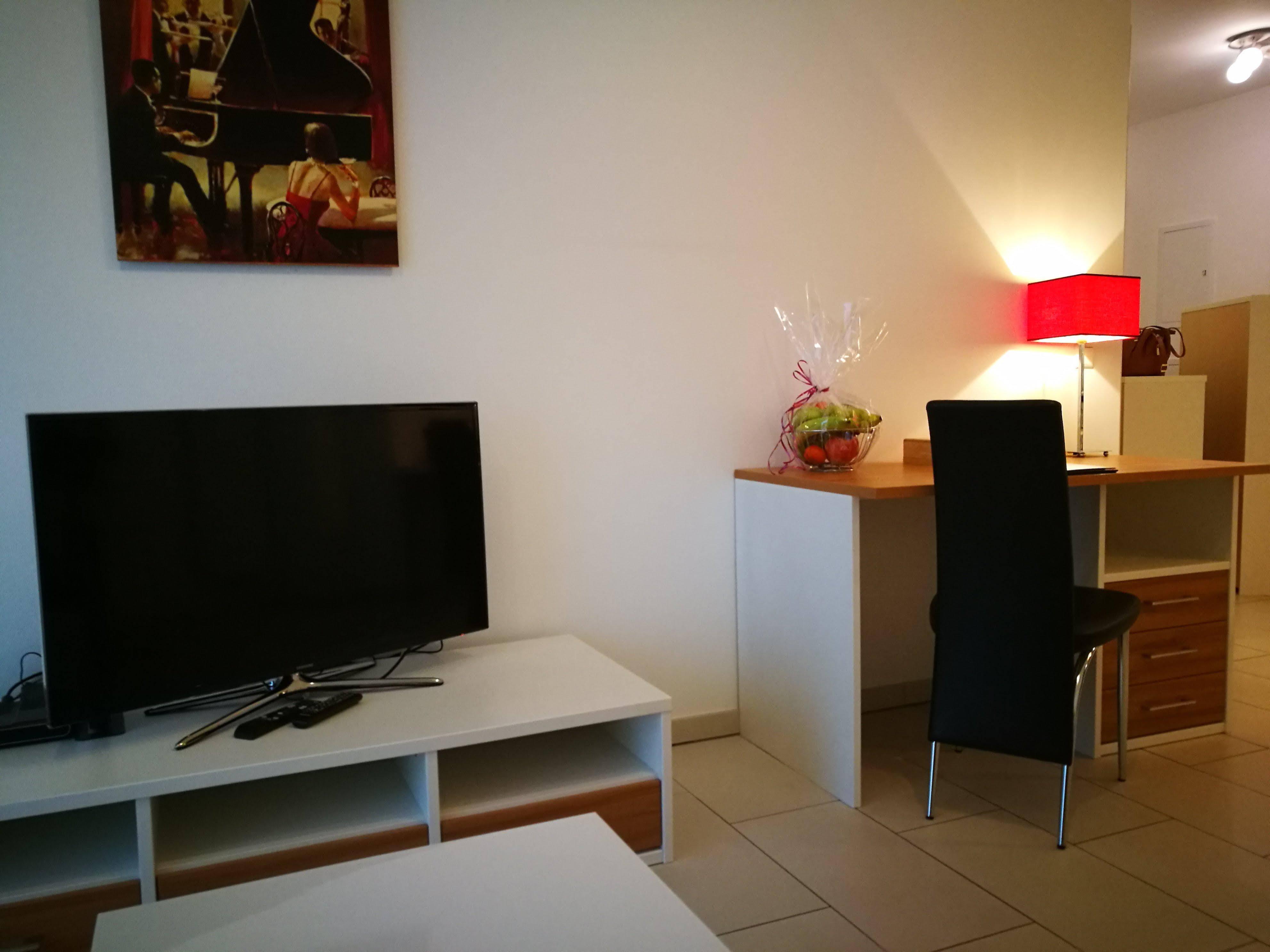 Shs Suite Home Sweet Strassen III Luaran gambar